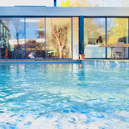 Oasis De Cauderan Villa